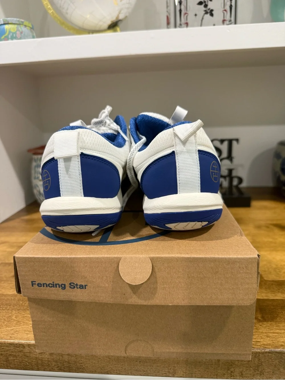 Used men‘s Fencing Star fencing shoes - size 8